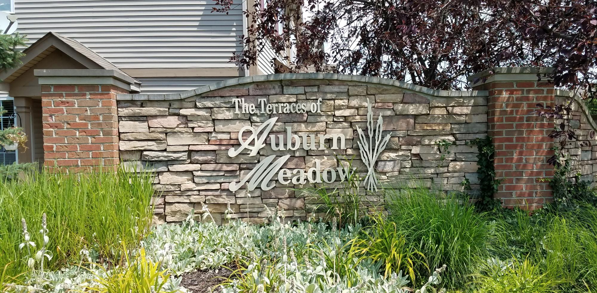 Auburn Meadow Condos